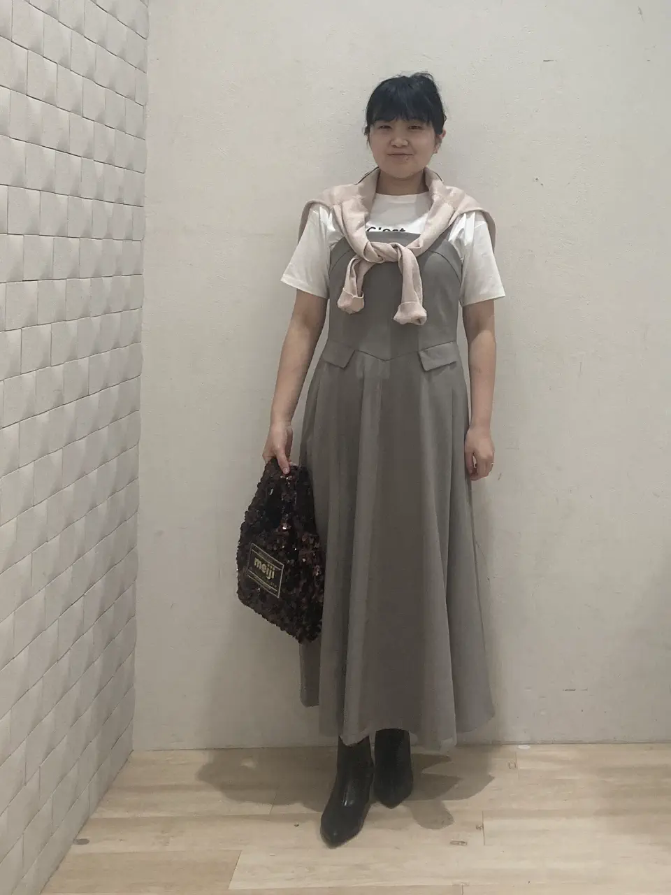  川根　彩 コーディネート画像