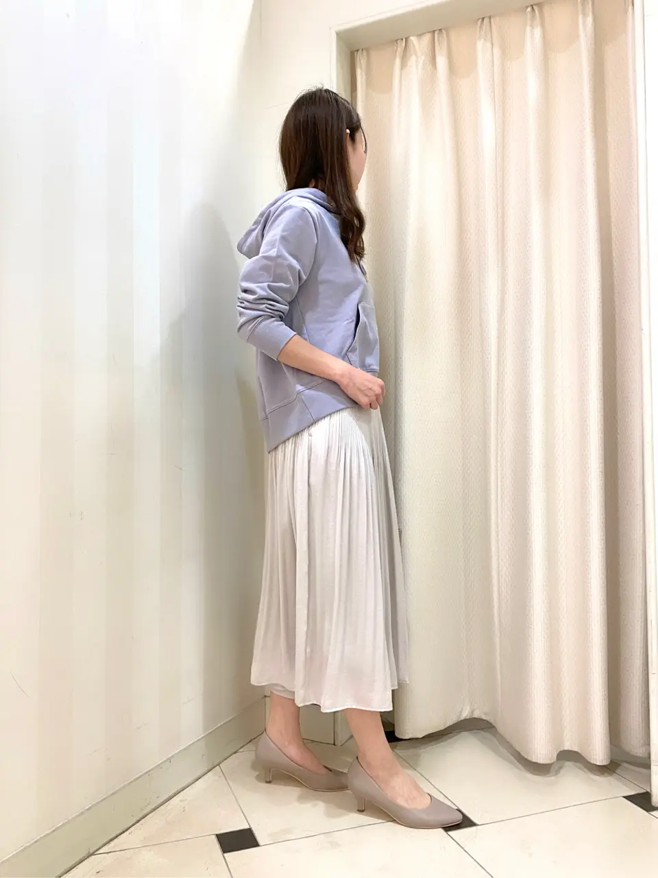 ANY SIS 金井 コーディネート画像