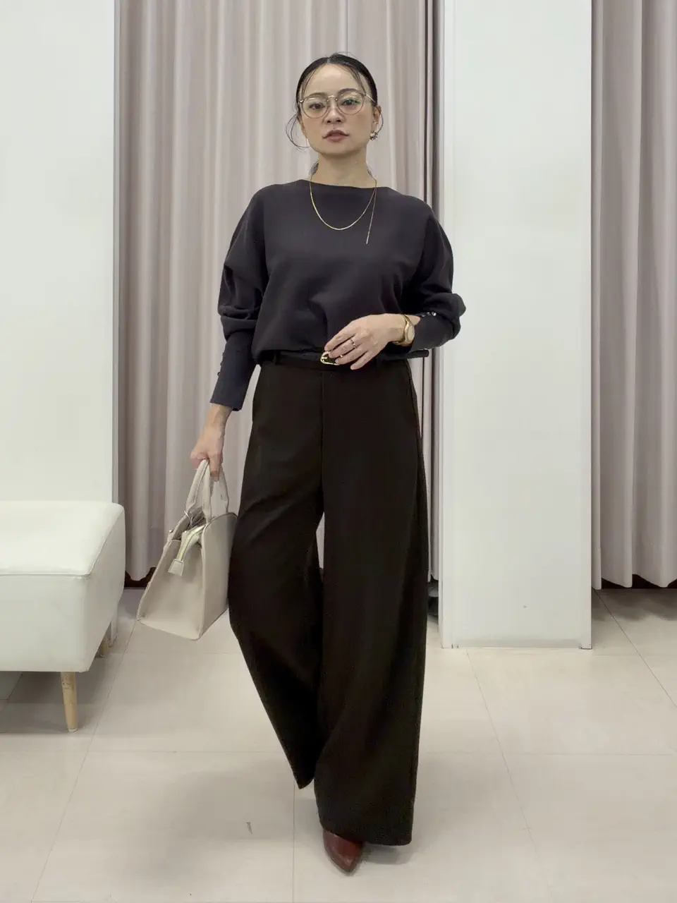  ナラ コーディネート画像
