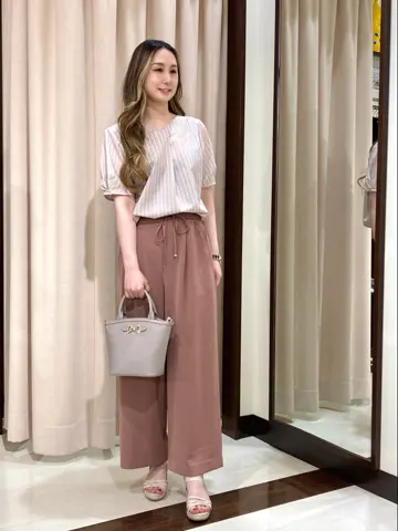 ANY SIS STAFF コーディネート画像