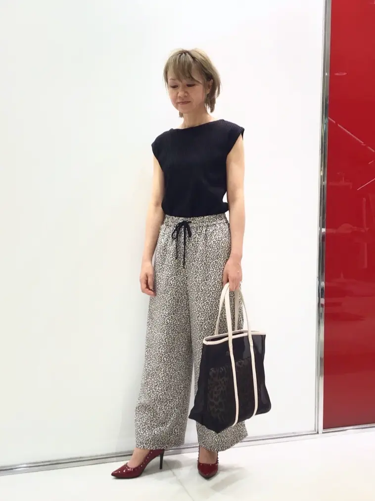  スタッフ コーディネート画像