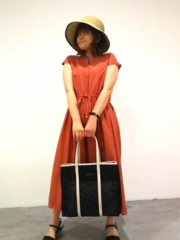 ANY SIS 川根　彩 コーディネート画像