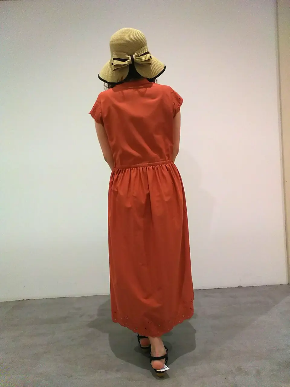 ANY SIS 川根　彩 コーディネート画像