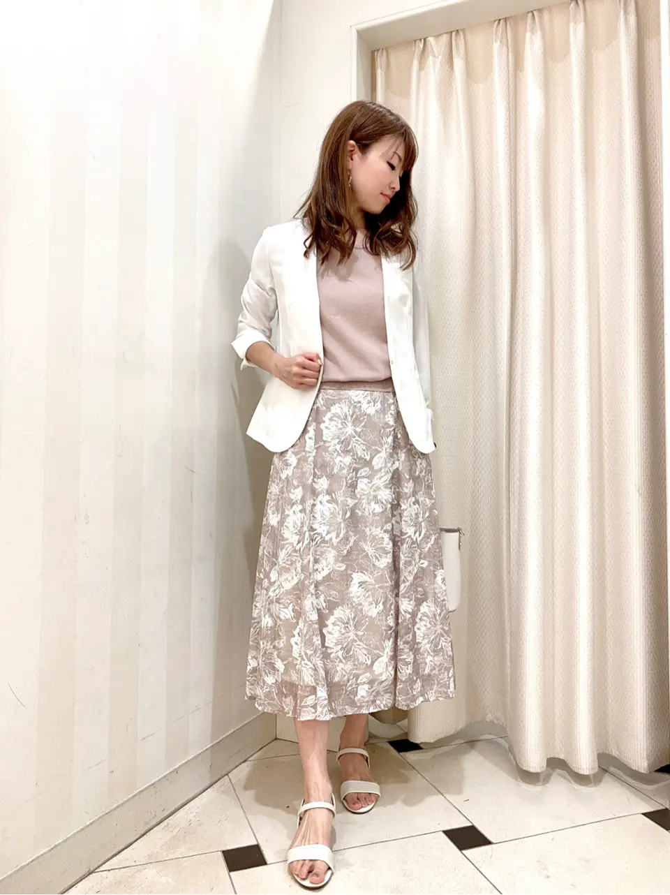 ANY SIS 金井 コーディネート画像