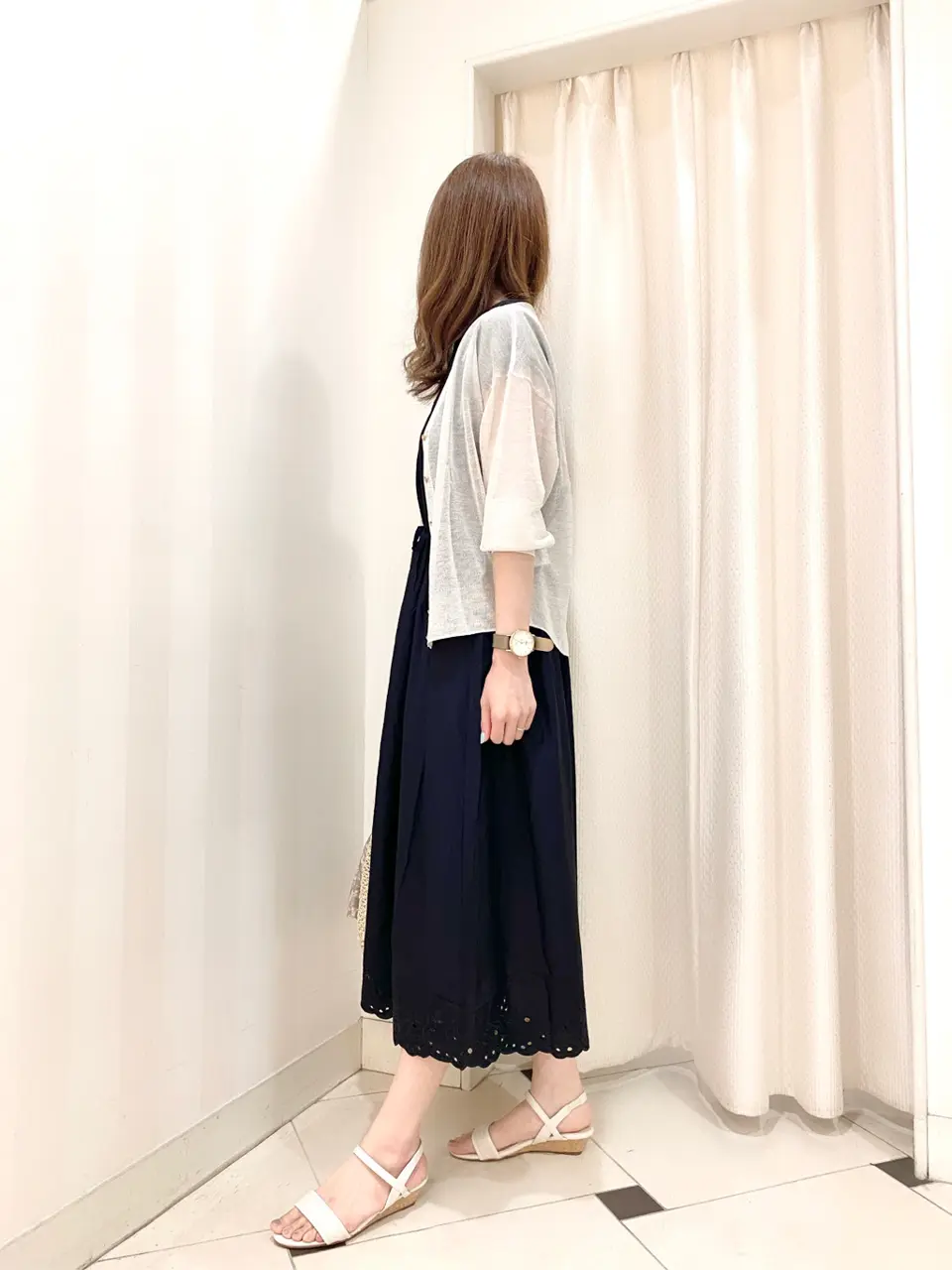 ANY SIS 金井 コーディネート画像