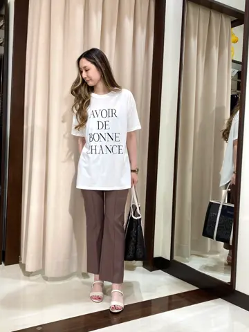 ANY SIS STAFF コーディネート画像