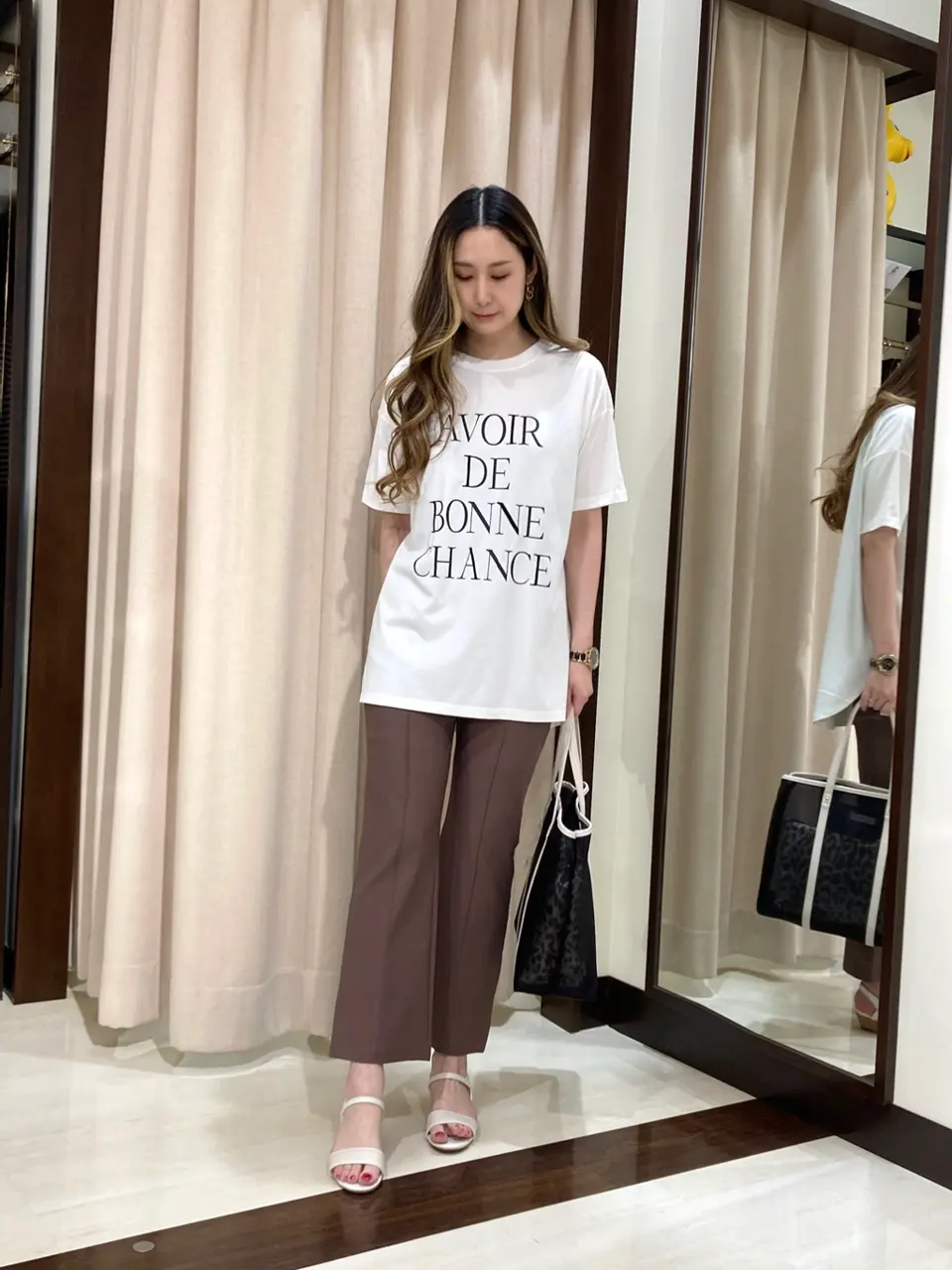 ANY SIS STAFF コーディネート画像