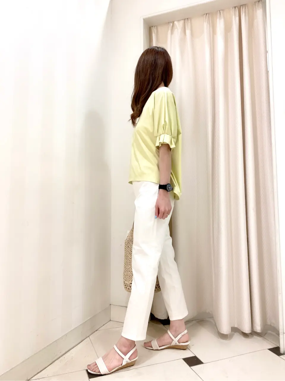 ANY SIS 金井 コーディネート画像