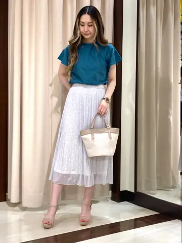 ANY SIS STAFF コーディネート画像