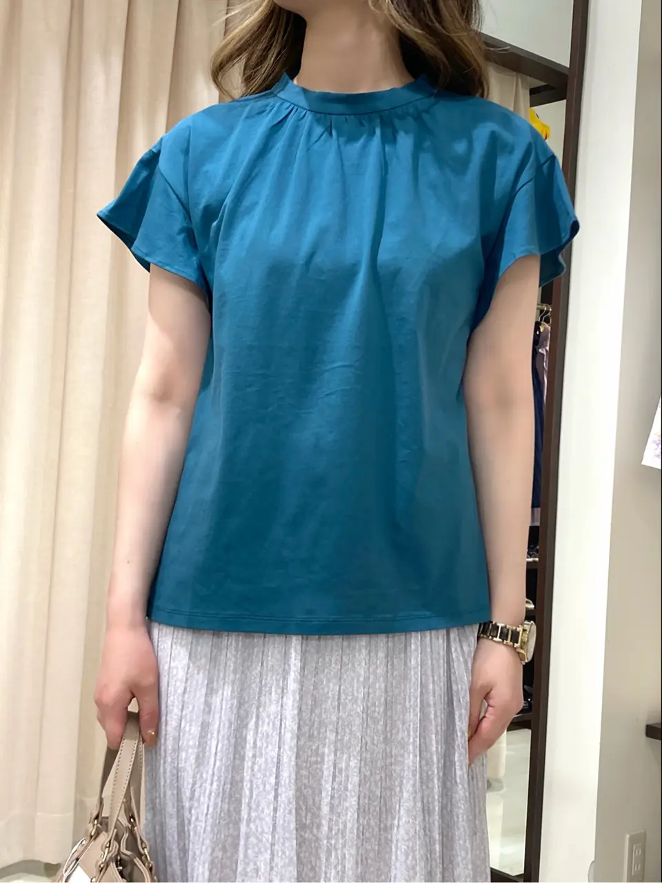 ANY SIS STAFF コーディネート画像