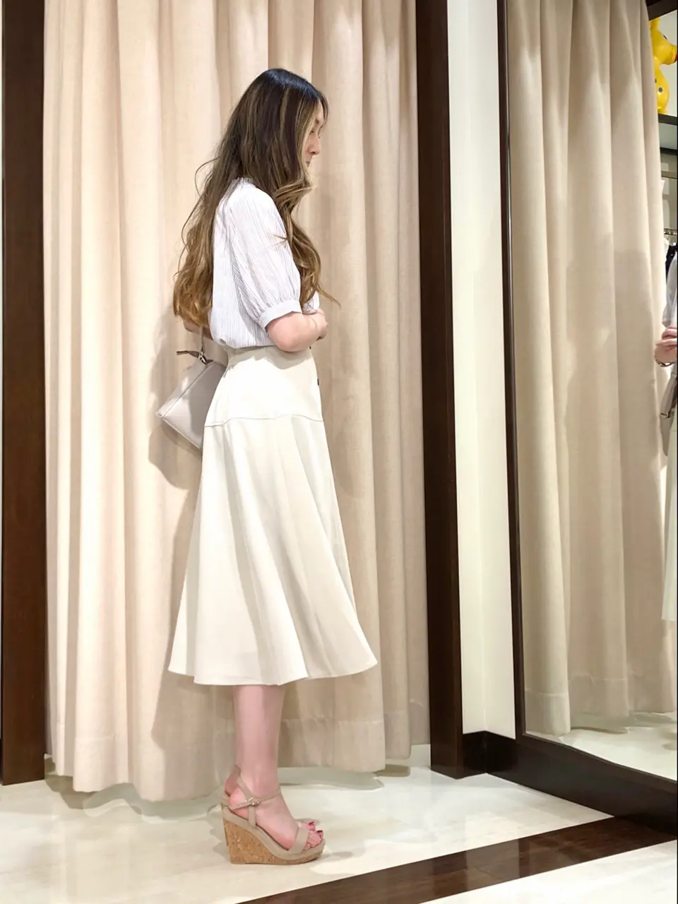 ANY SIS STAFF コーディネート画像