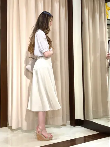 ANY SIS STAFF コーディネート画像