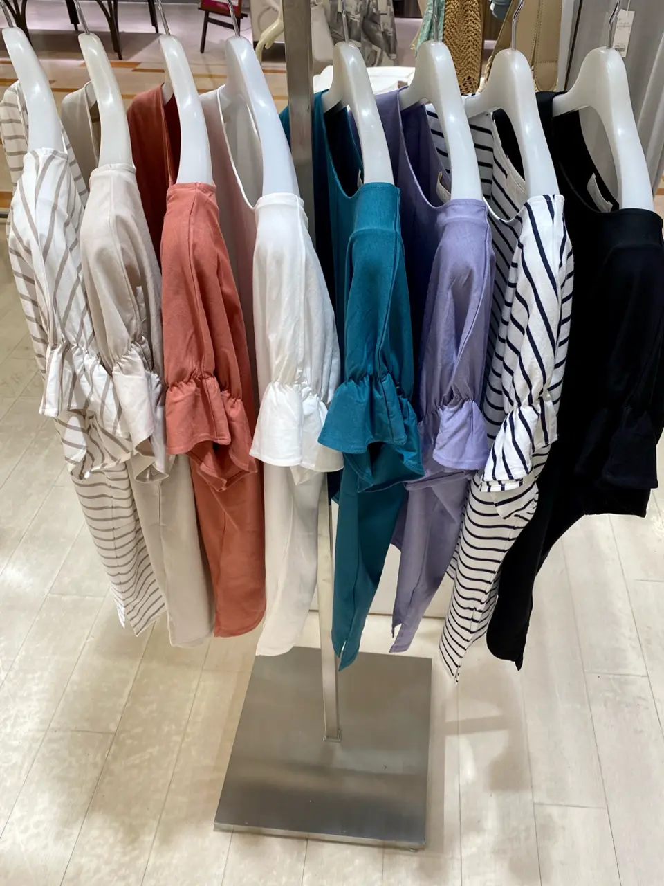 ANY SIS 山田 コーディネート画像