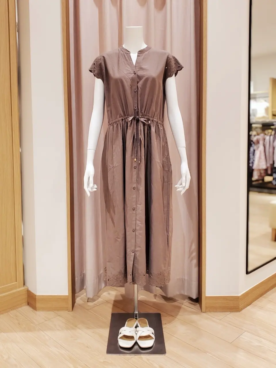 ANY SIS 岩田 コーディネート画像