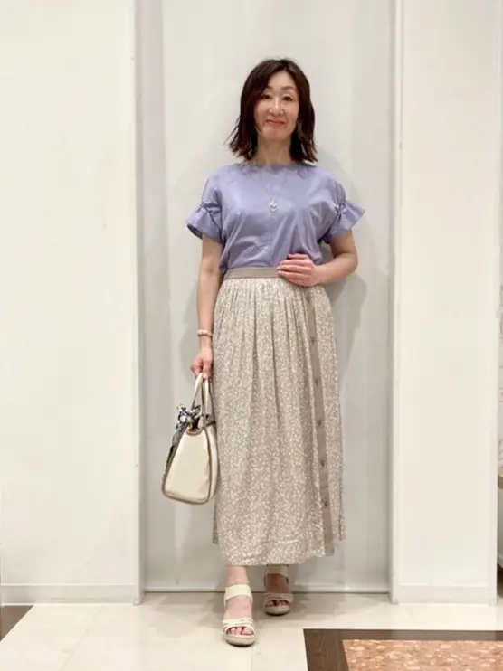 ANY SIS スタッフ コーディネート画像