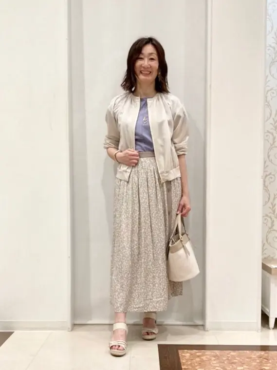 ANY SIS スタッフ コーディネート画像