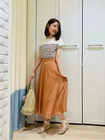 ANY SIS スタッフ コーディネート画像