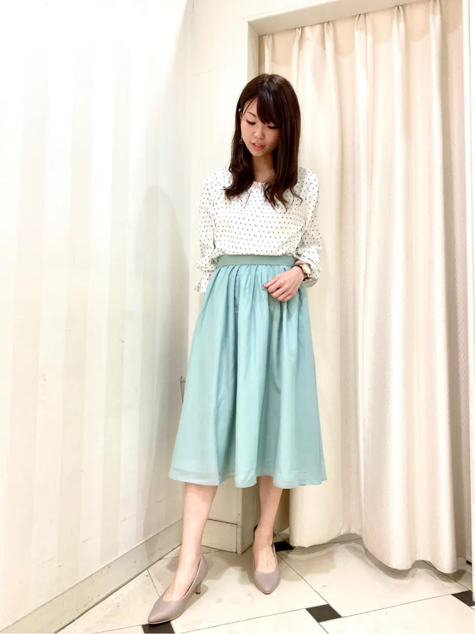 ANY SIS 金井 コーディネート画像