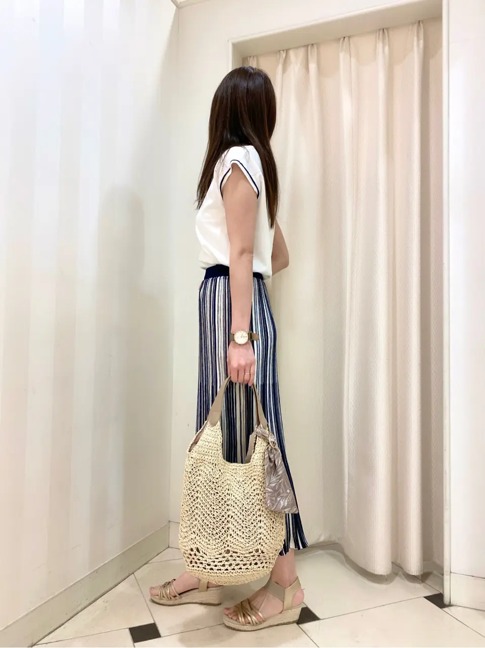 ANY SIS 金井 コーディネート画像