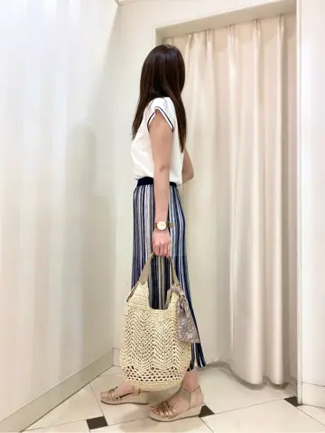 ANY SIS 金井 コーディネート画像