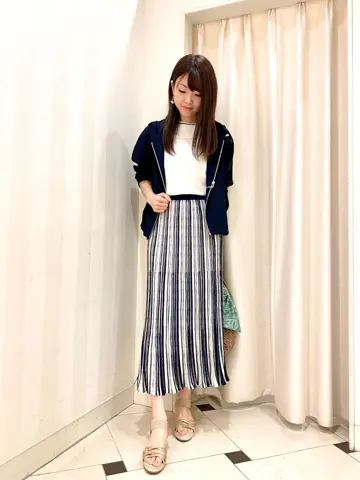 ANY SIS 金井 コーディネート画像