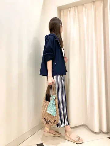 ANY SIS 金井 コーディネート画像