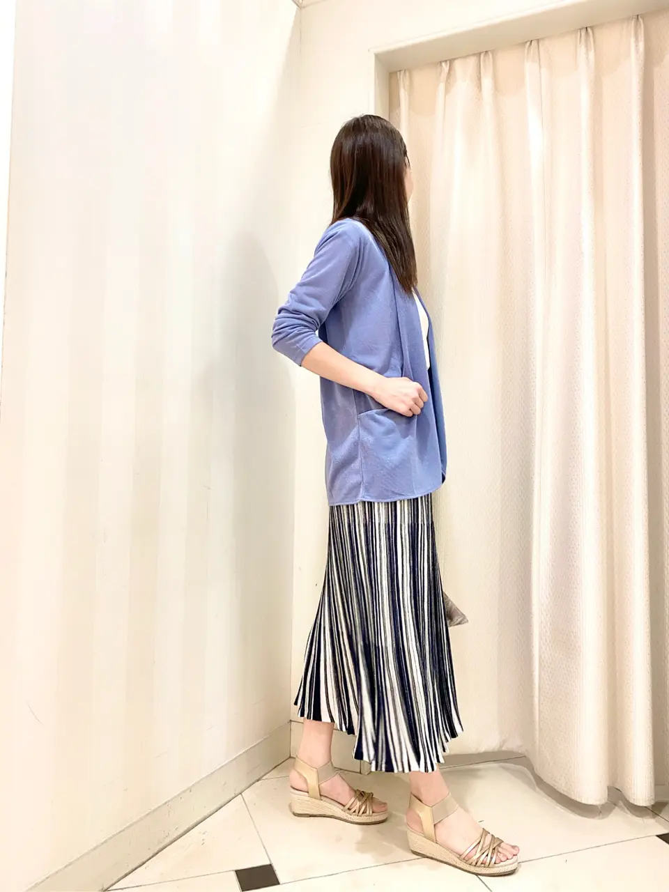 ANY SIS 金井 コーディネート画像