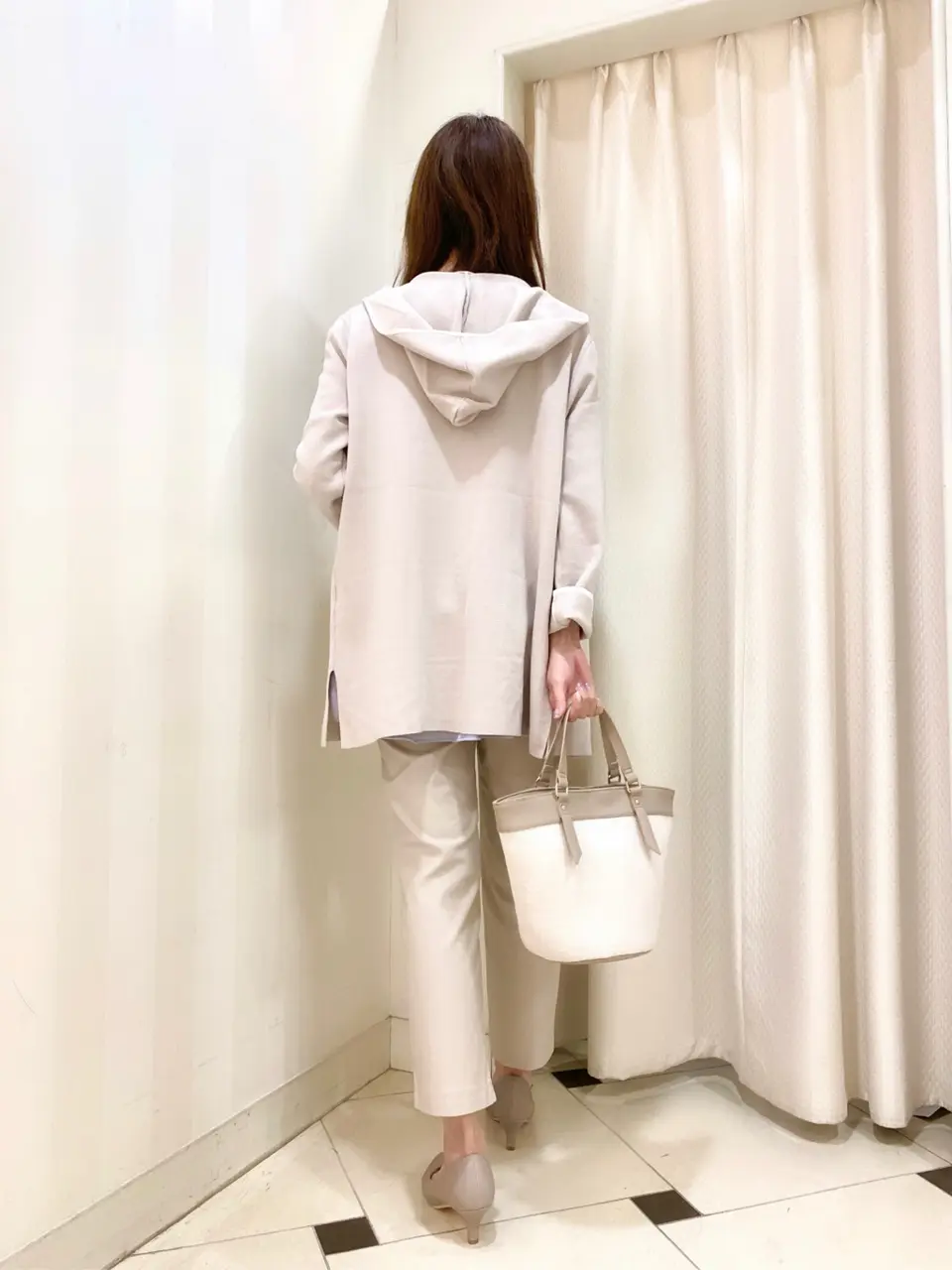 ANY SIS 金井 コーディネート画像