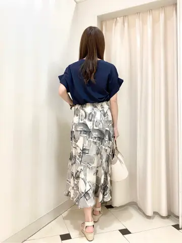 ANY SIS 金井 コーディネート画像