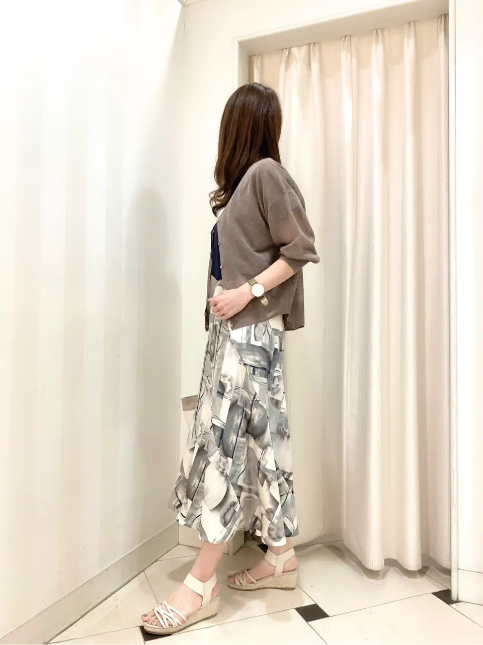 ANY SIS 金井 コーディネート画像