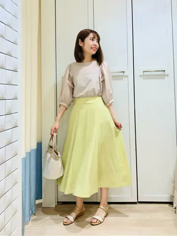 ANY SIS スタッフ コーディネート画像