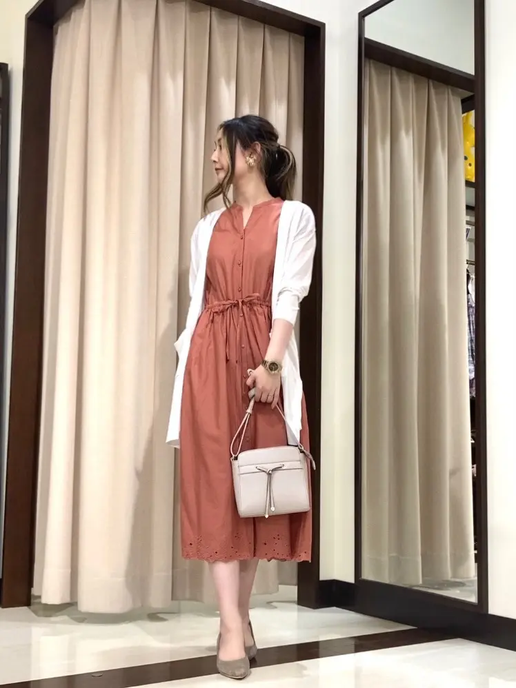 ANY SIS STAFF コーディネート画像