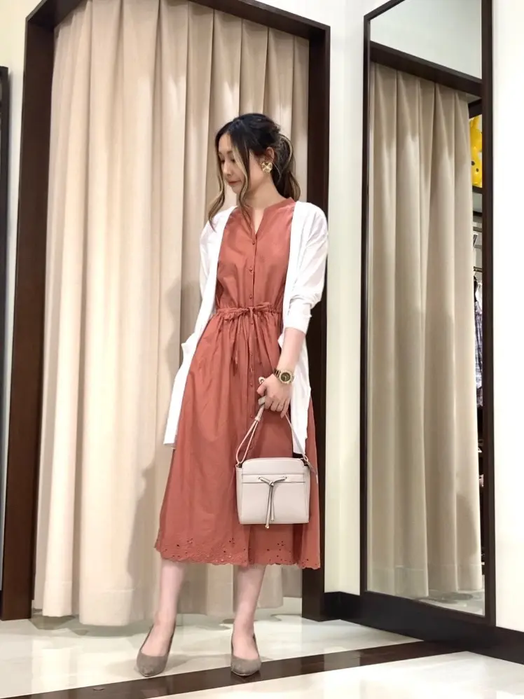 ANY SIS STAFF コーディネート画像