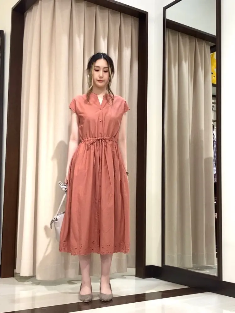 ANY SIS STAFF コーディネート画像