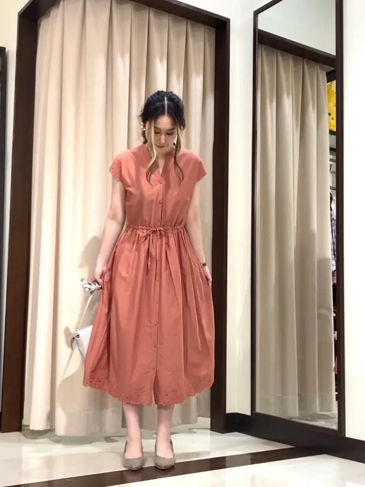 ANY SIS STAFF コーディネート画像