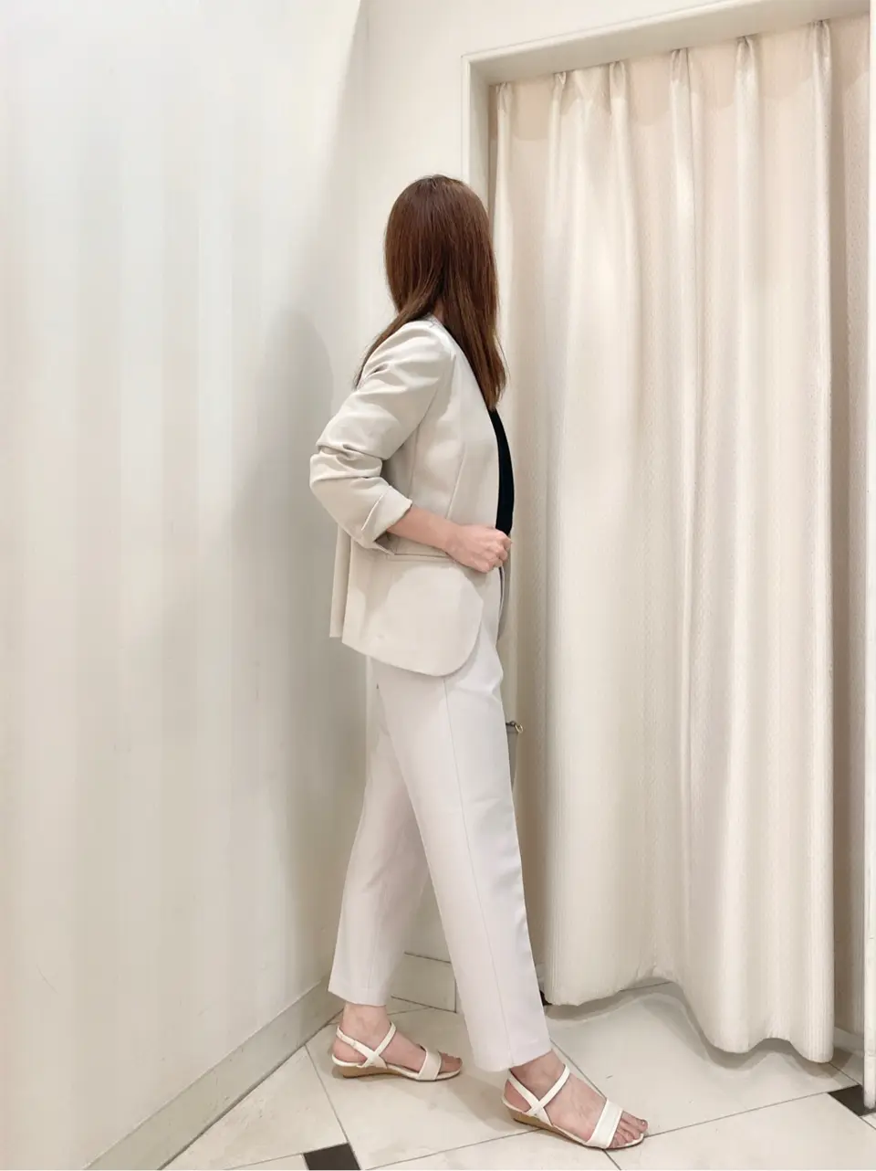 ANY SIS 金井 コーディネート画像