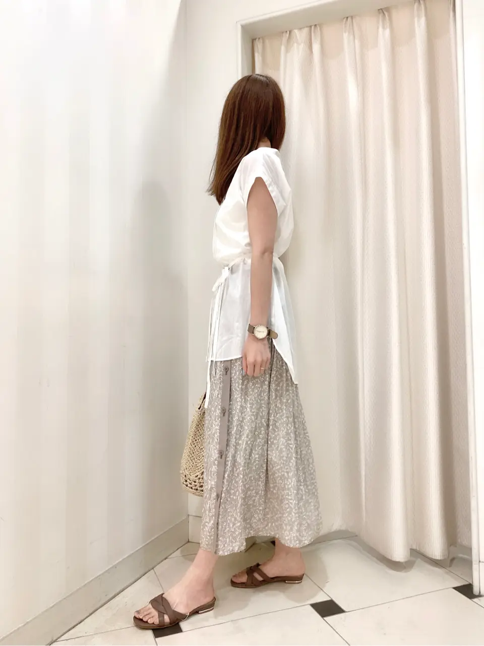 ANY SIS 金井 コーディネート画像