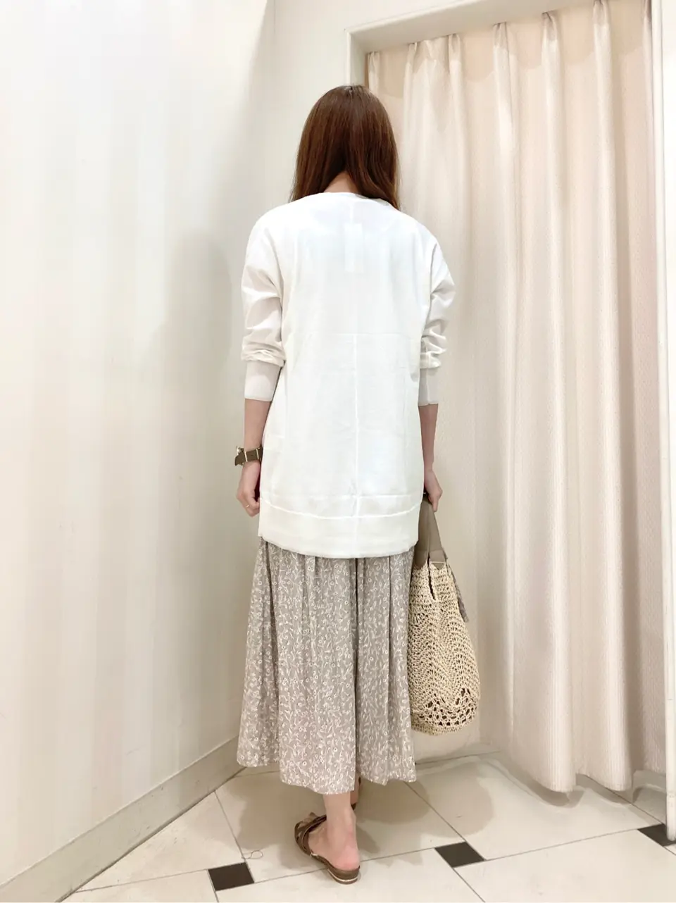 ANY SIS 金井 コーディネート画像