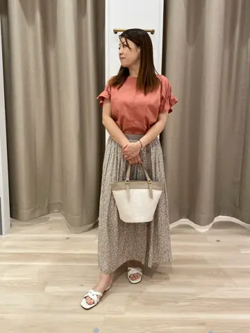 ANY SIS 瀬野 コーディネート画像