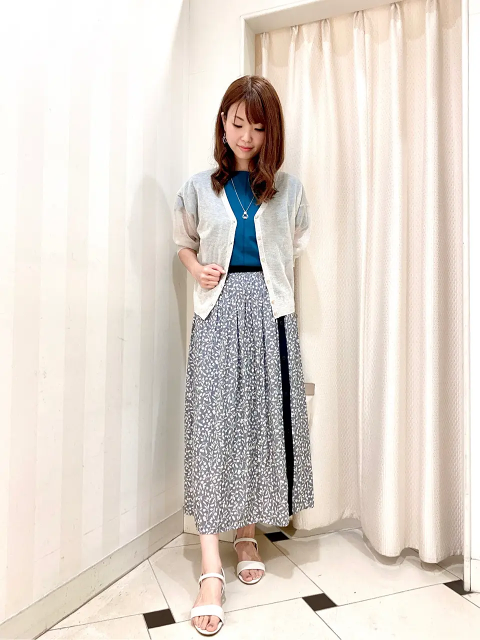 ANY SIS 金井 コーディネート画像