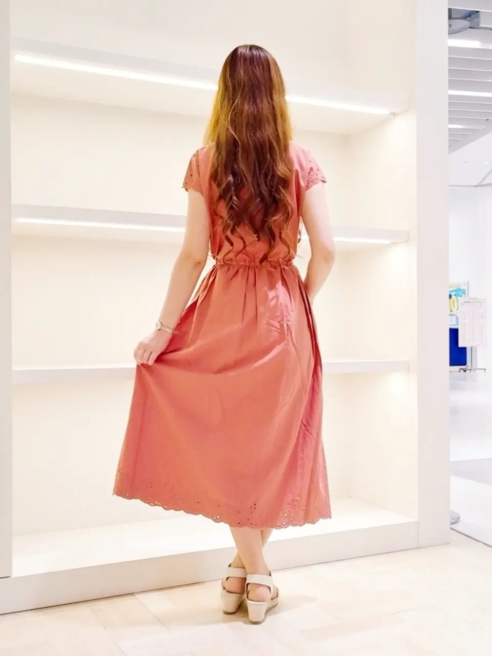 ANY SIS 福本 加奈 コーディネート画像