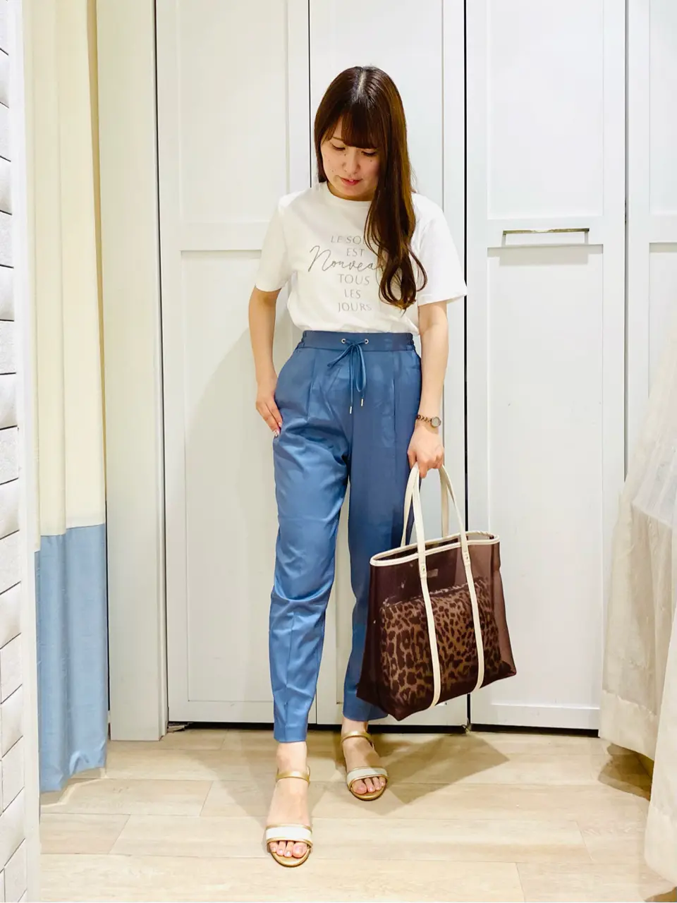 ANY SIS スタッフ コーディネート画像