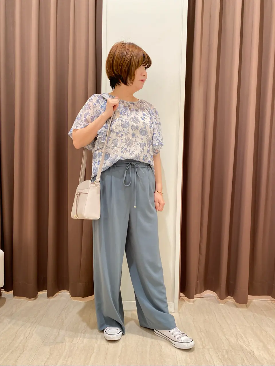 ANY SIS 岩本 コーディネート画像