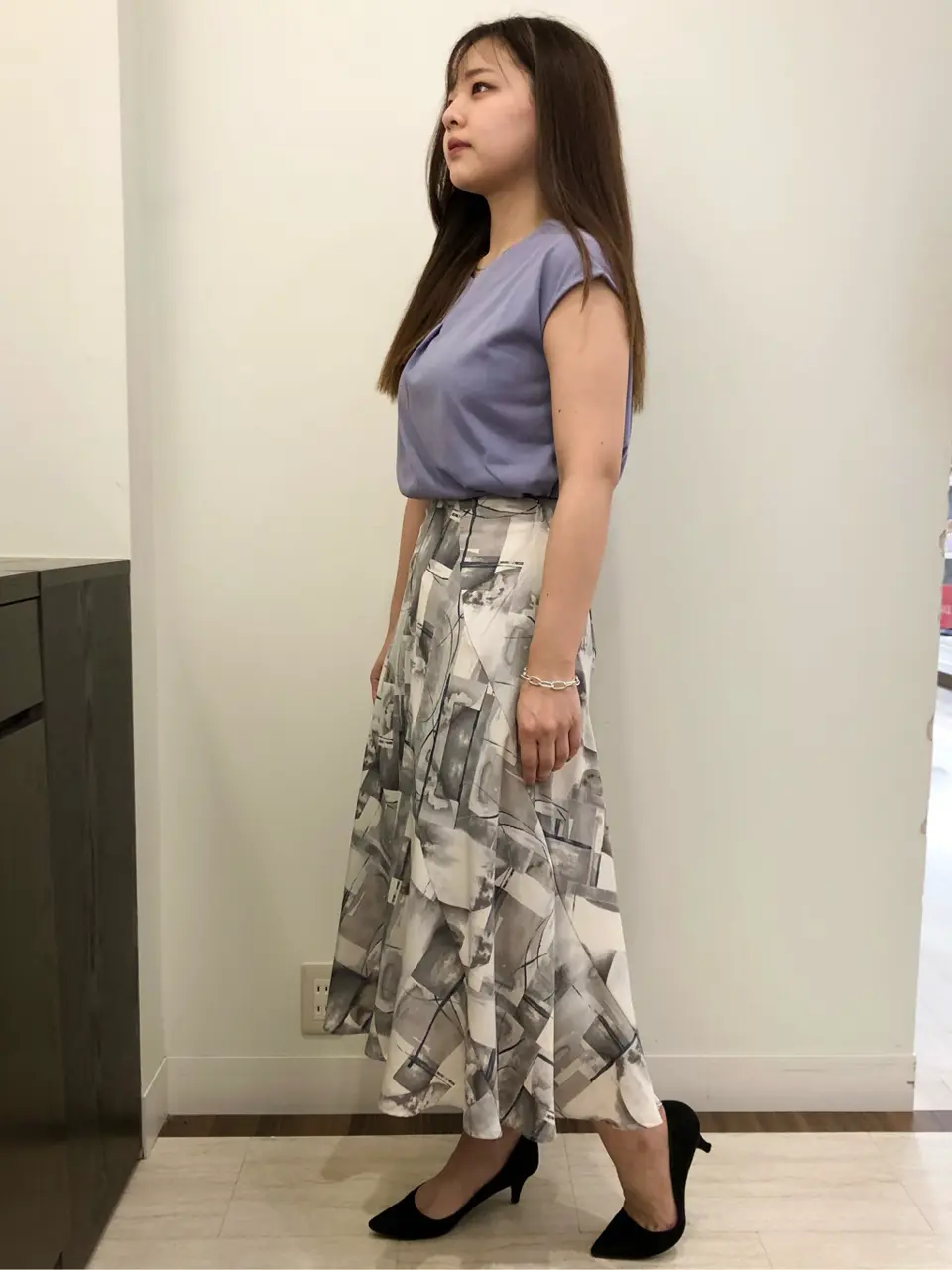 ANY SIS スタッフ コーディネート画像