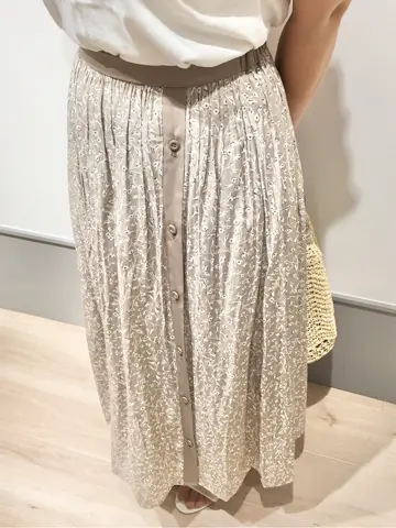 ANY SIS 西村 コーディネート画像