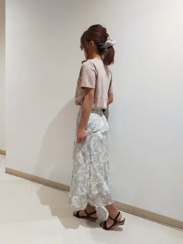 ANY SIS 権田 コーディネート画像