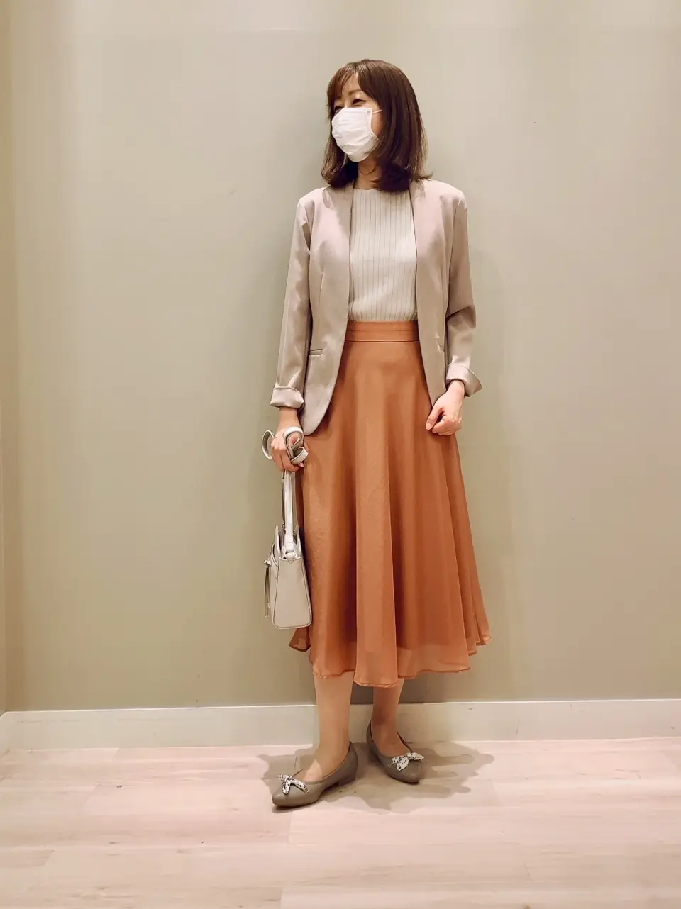 ANY SIS スタッフ コーディネート画像