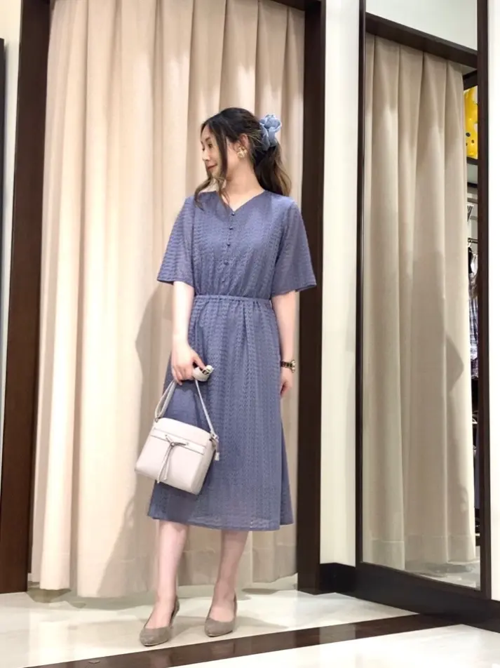 ANY SIS STAFF コーディネート画像