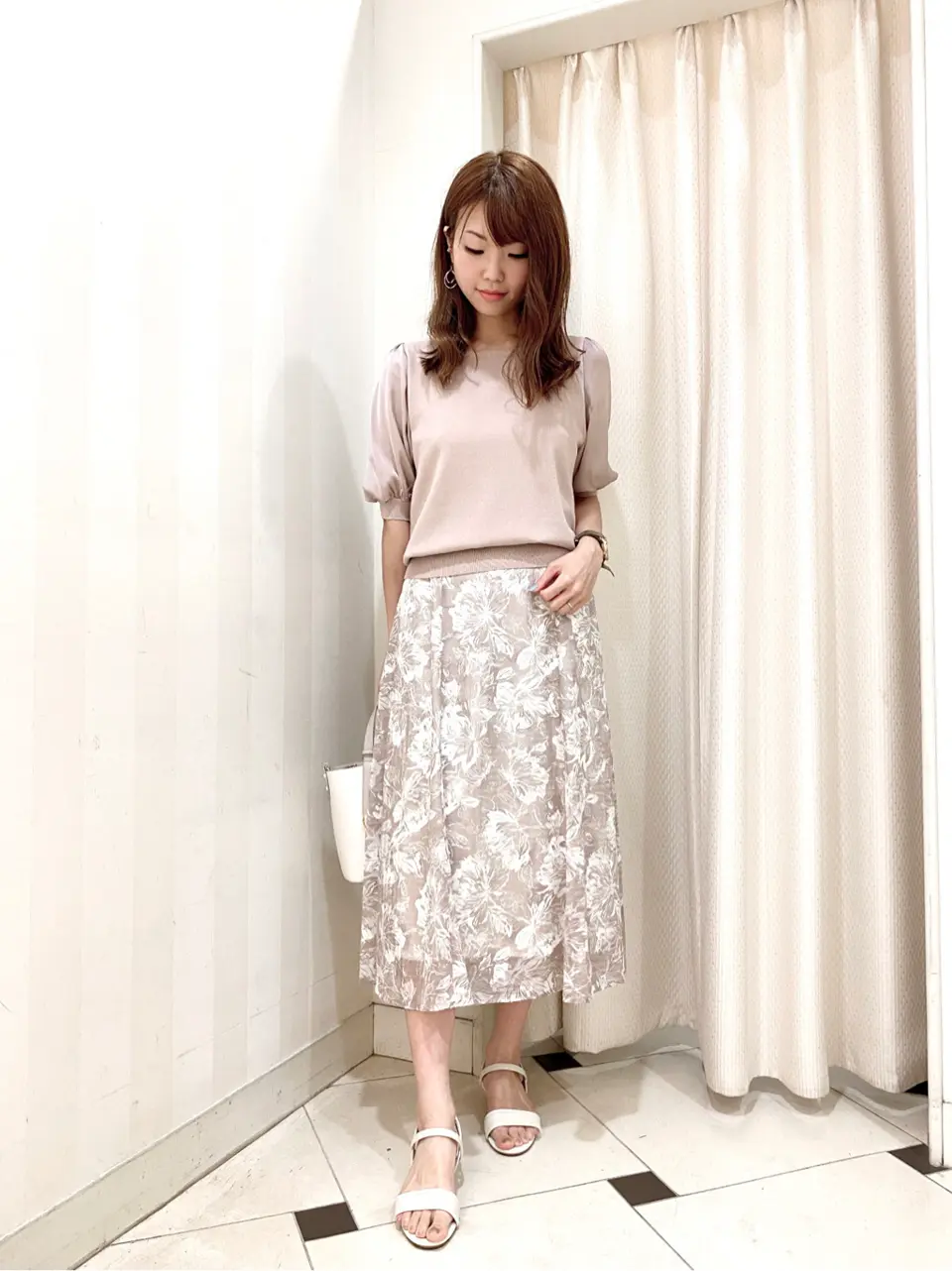 ANY SIS 金井 コーディネート画像