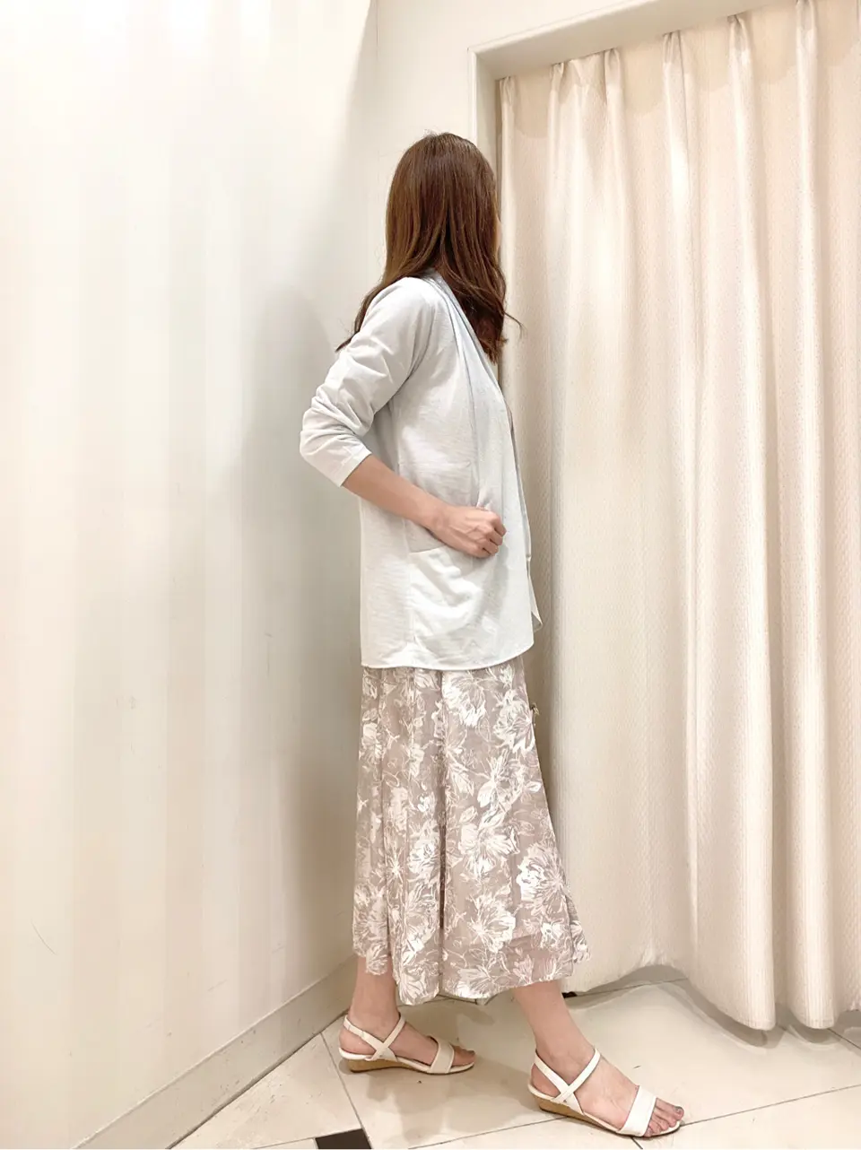 ANY SIS 金井 コーディネート画像